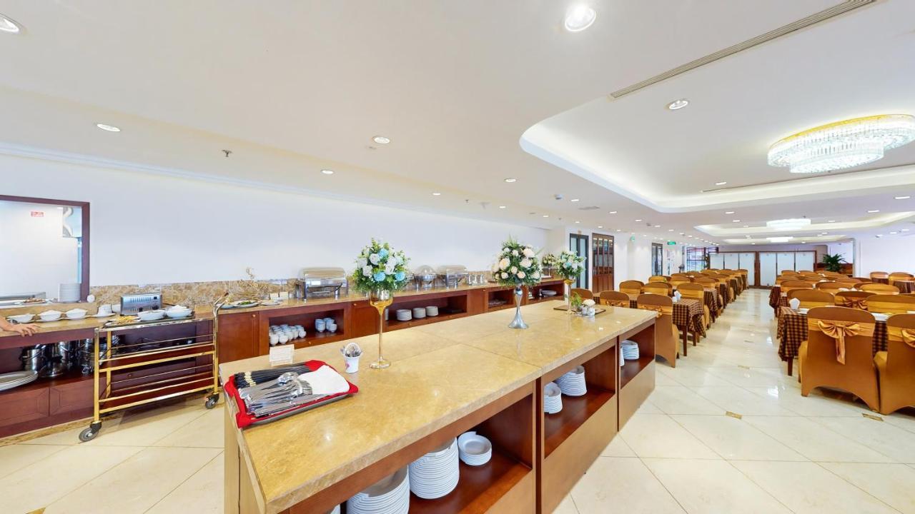 Cau Giay Hotel - By Bay Luxury Hanói Exterior foto