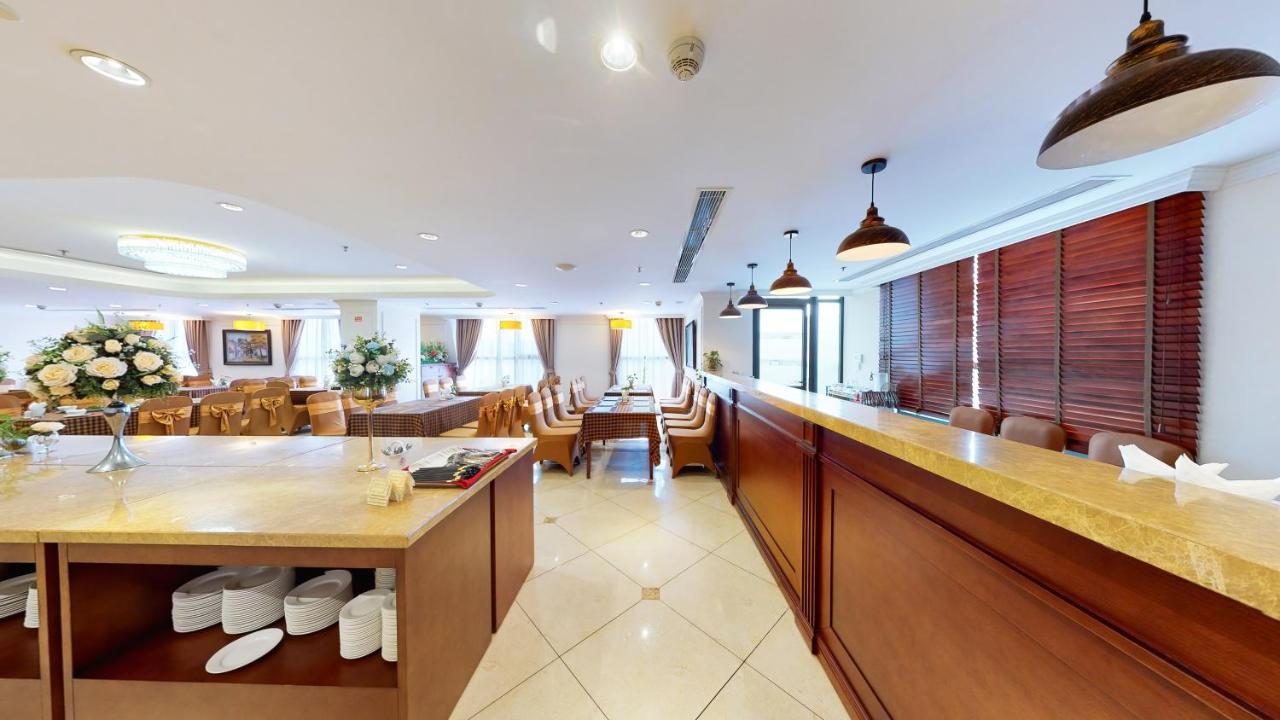 Cau Giay Hotel - By Bay Luxury Hanói Exterior foto